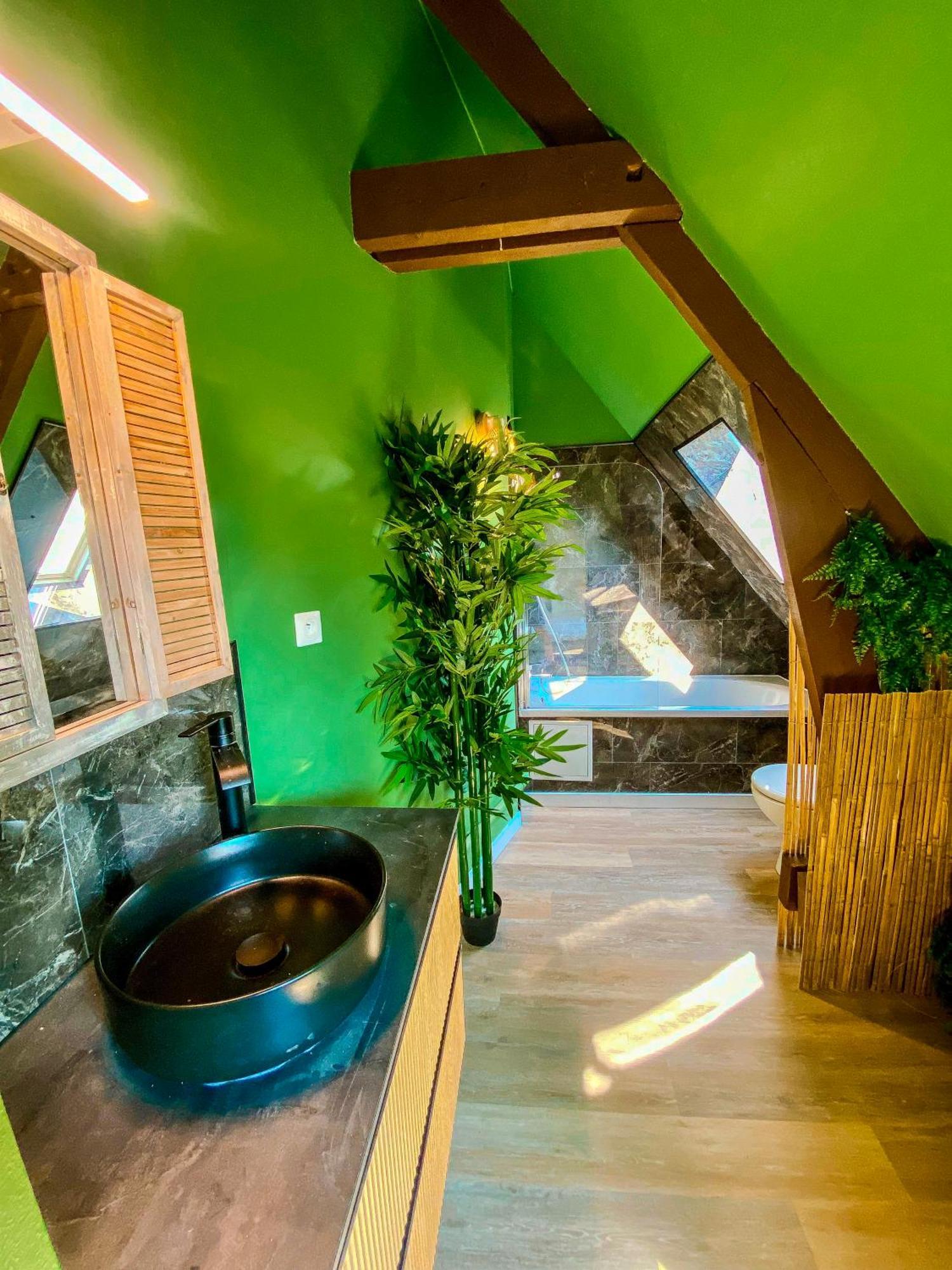 La Kabane , Appartement Proche Centre Et Plage Avec Experience Decoration Jungle Unique Le Portel Dış mekan fotoğraf