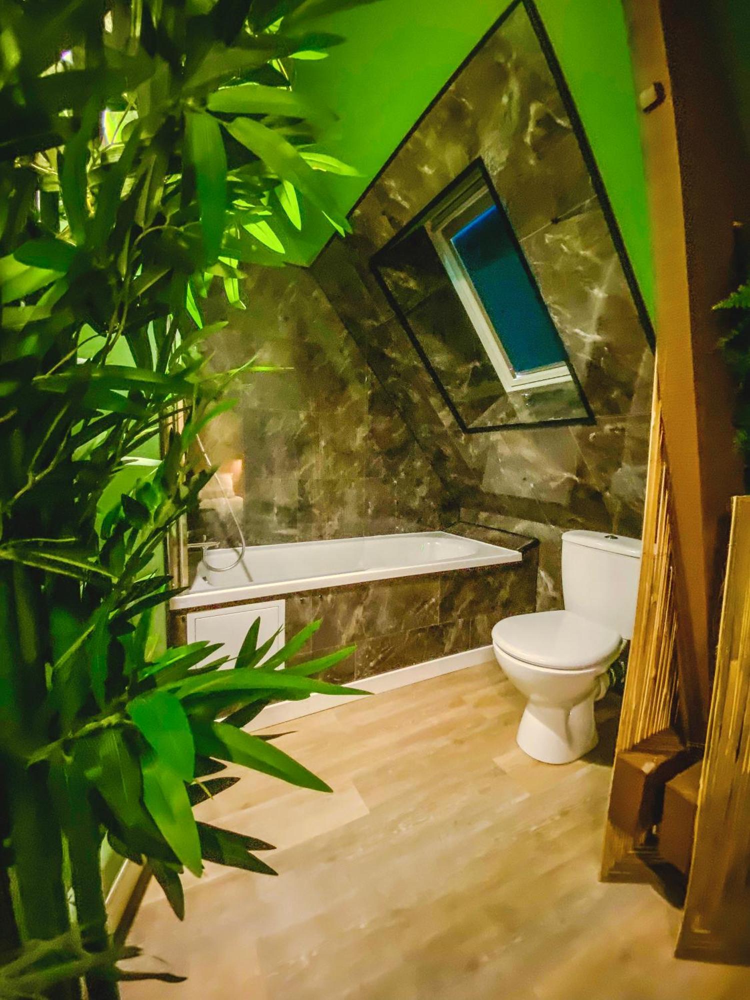 La Kabane , Appartement Proche Centre Et Plage Avec Experience Decoration Jungle Unique Le Portel Dış mekan fotoğraf